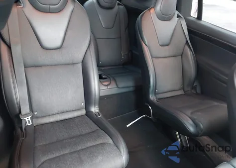 2018 Tesla Model X 100D/75D/P100D z USA, uszkodzony, nr VIN 5YJXCBE23JF114041